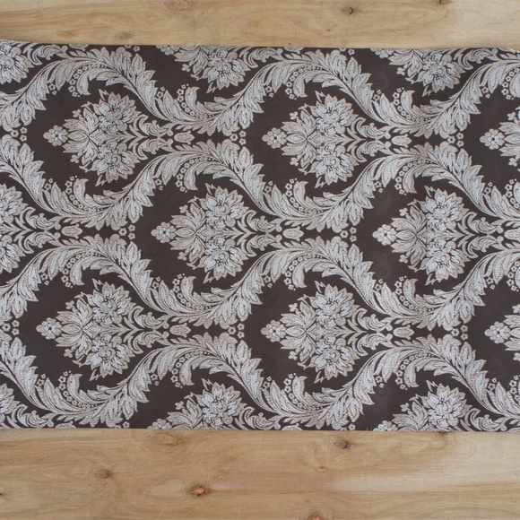 Damask Vinyl Wallpaper/Full Roll - Picture 1 of 6